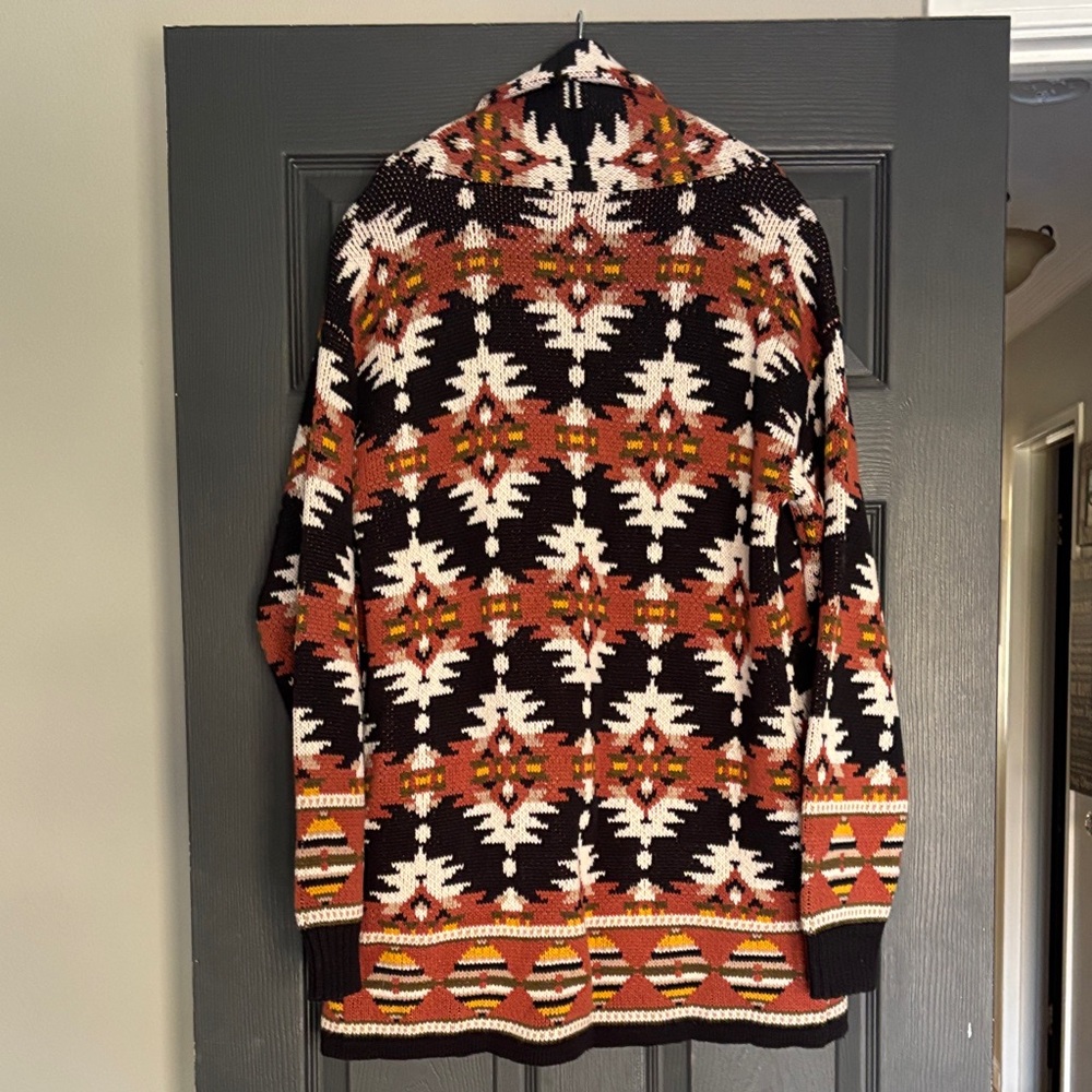 Women’s Multicolor Patterned Sweater - Picture 5 of 5